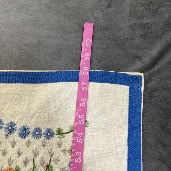 Vtg Hand Embroidered Tablecloth 58 x 66.5” Ivory Cloth With Floral Embroidery FS - Picture 4 of 10